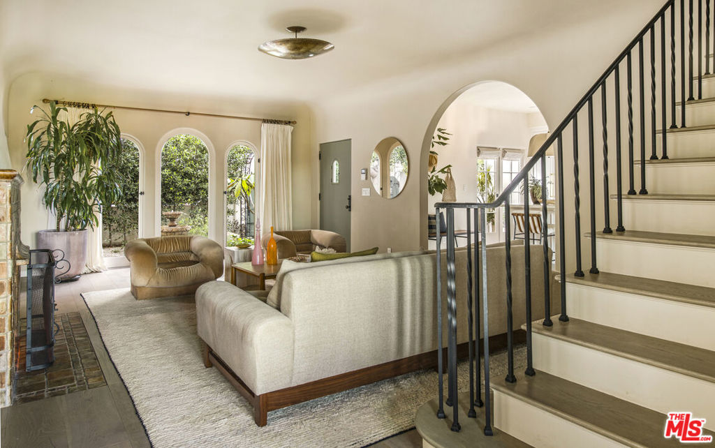 1982 N Normandie Avenue