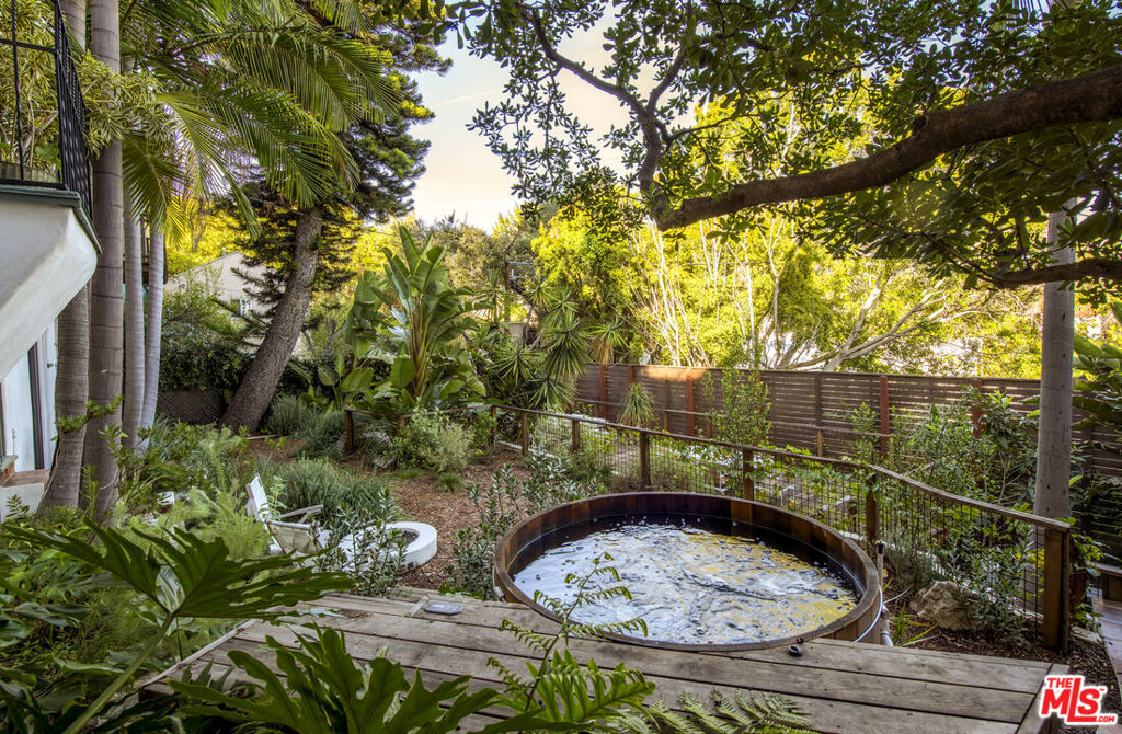 1982 N Normandie Avenue