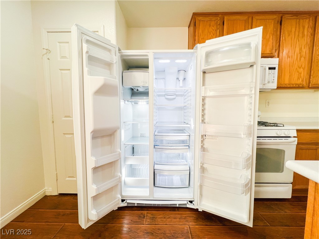 68 Emerald Falls Avenue