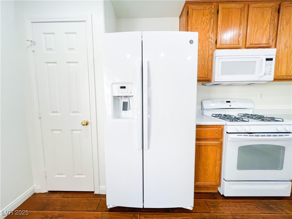 68 Emerald Falls Avenue