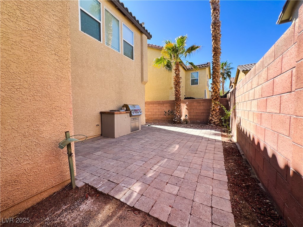 68 Emerald Falls Avenue