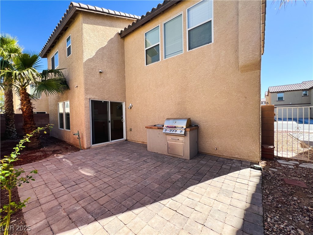 68 Emerald Falls Avenue