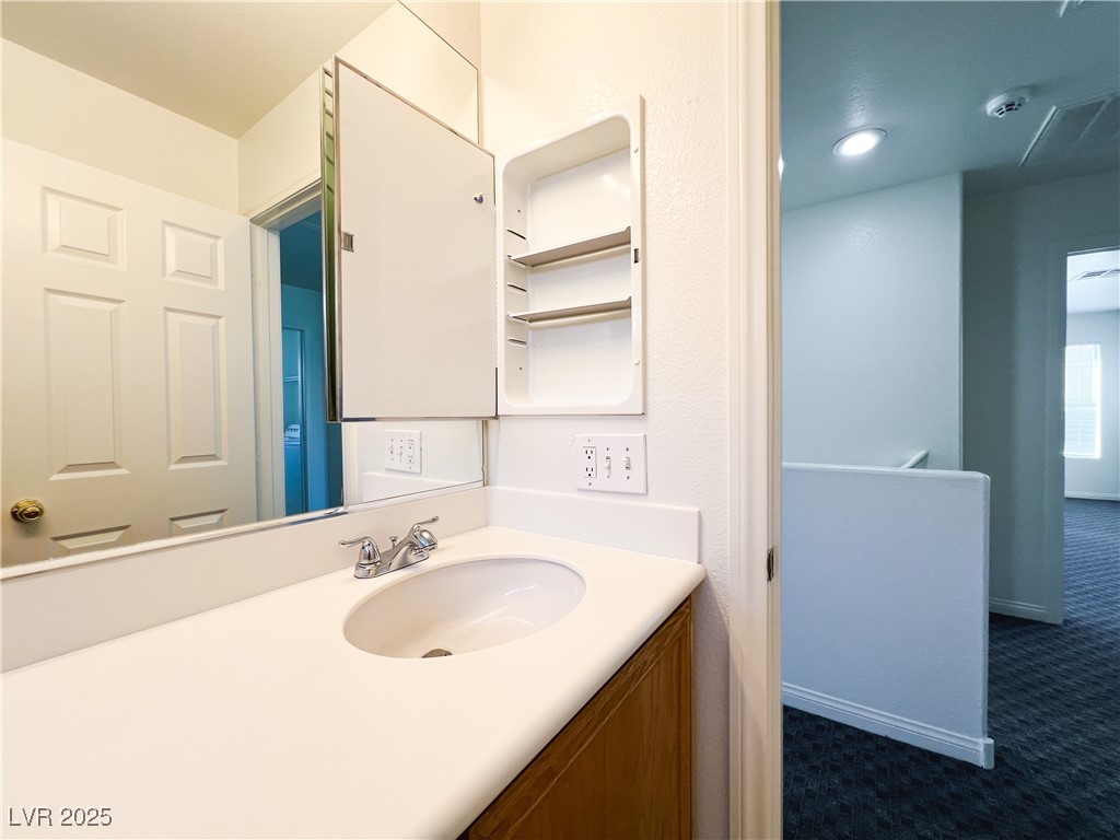 68 Emerald Falls Avenue