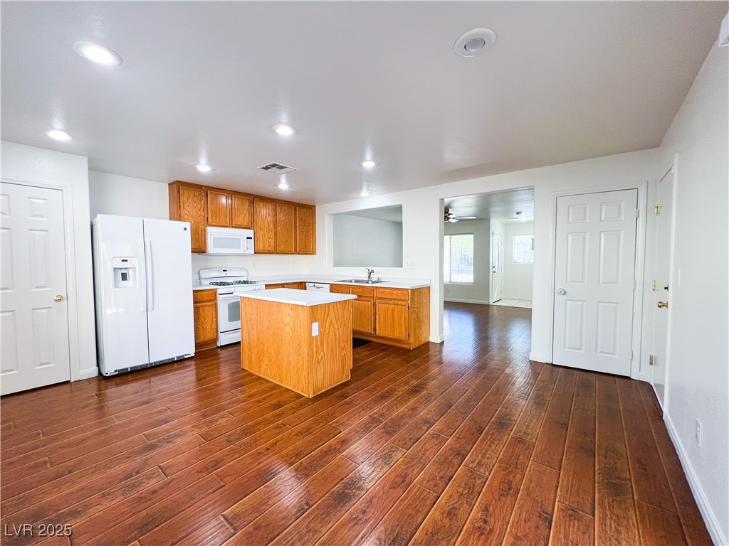 68 Emerald Falls Avenue