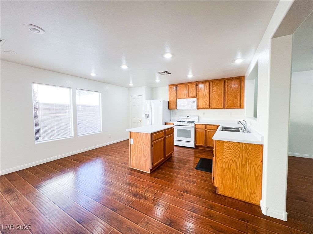 68 Emerald Falls Avenue