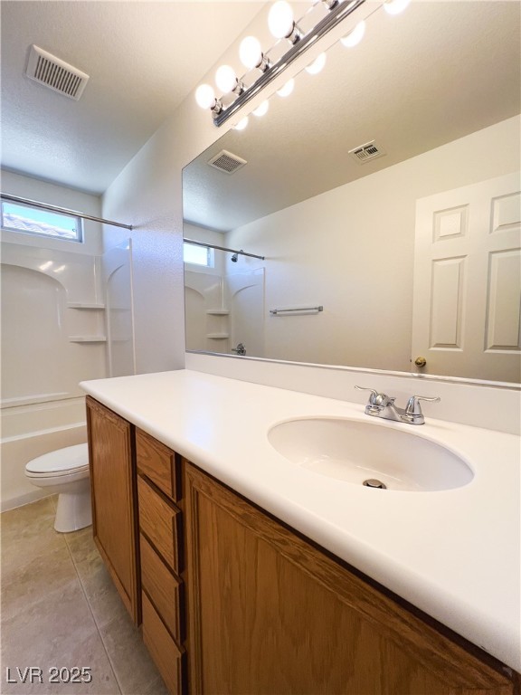 68 Emerald Falls Avenue