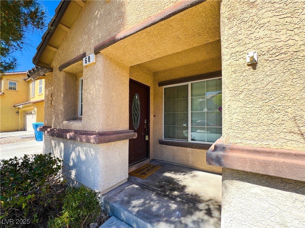 68 Emerald Falls Avenue