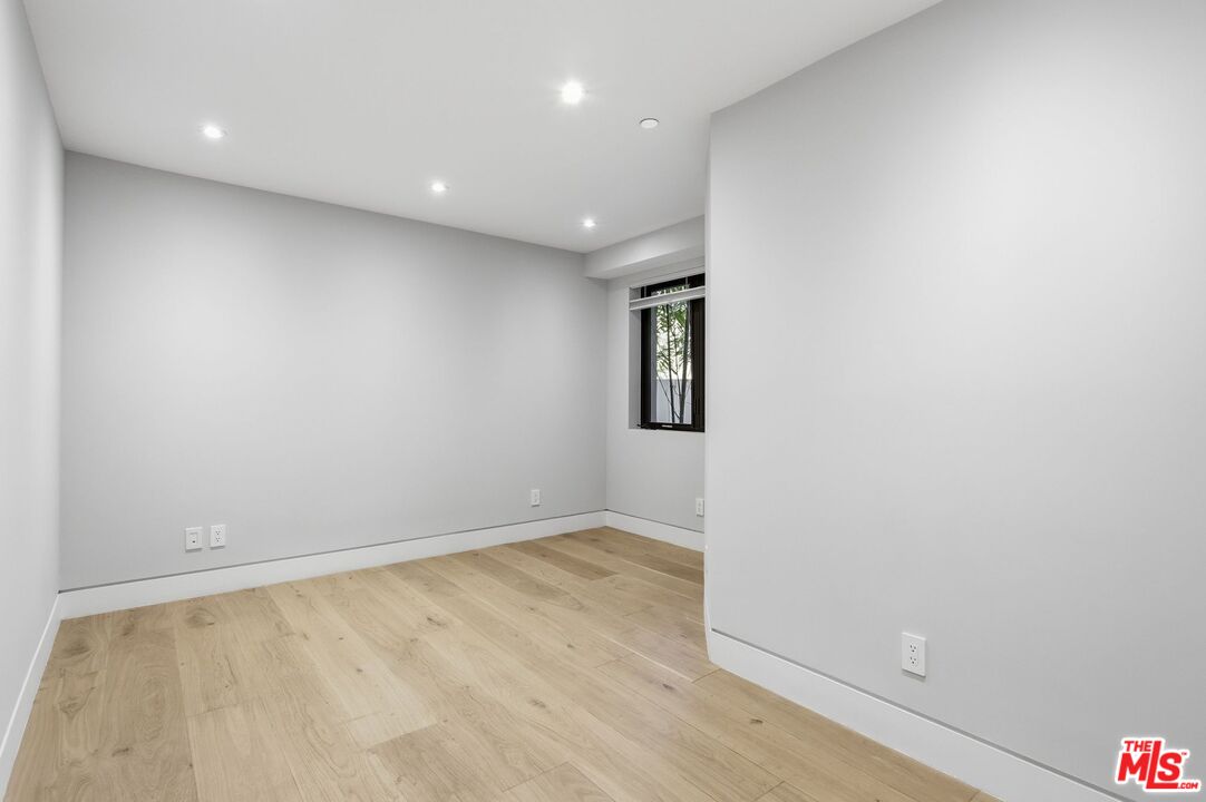 11769 Bellagio Rd