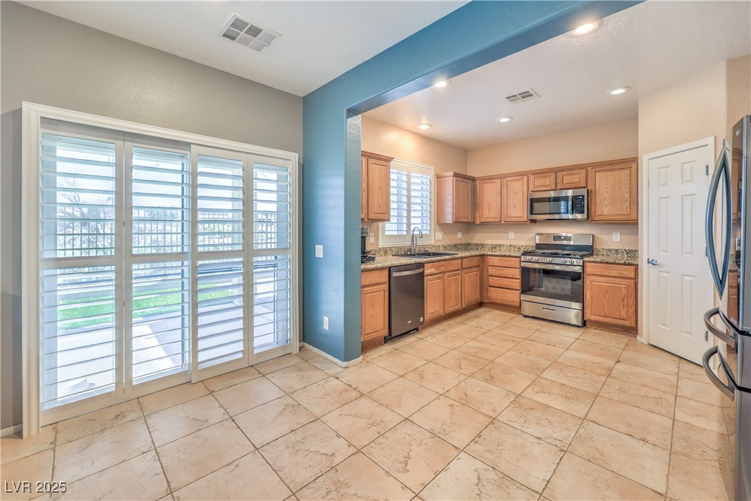 8221 CELINA HILLS ST.