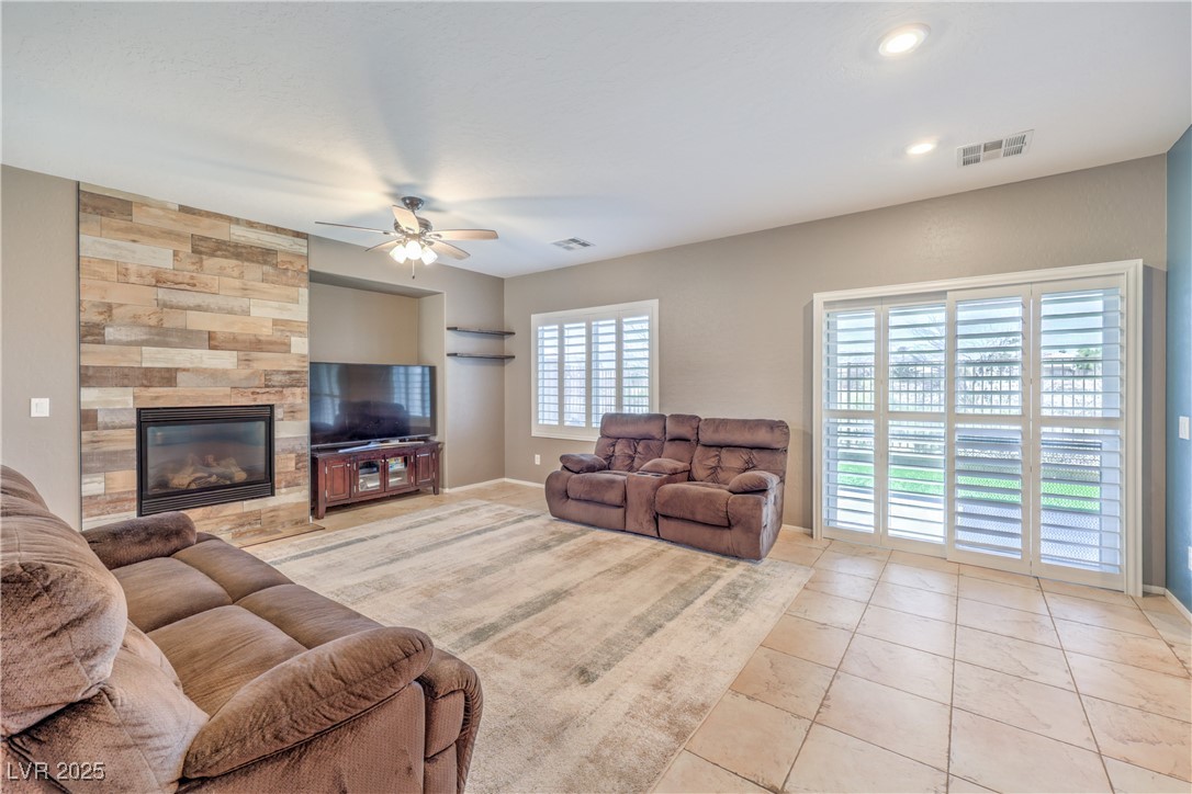 8221 CELINA HILLS ST.