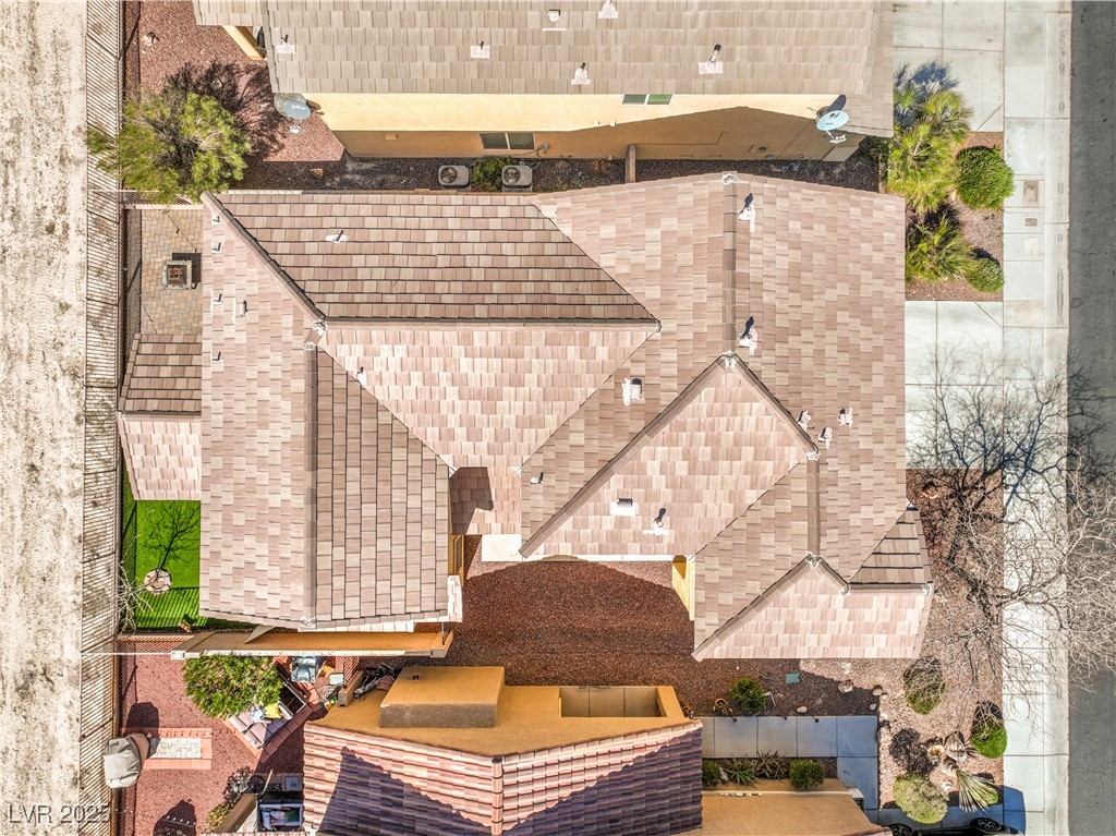 8221 CELINA HILLS ST.