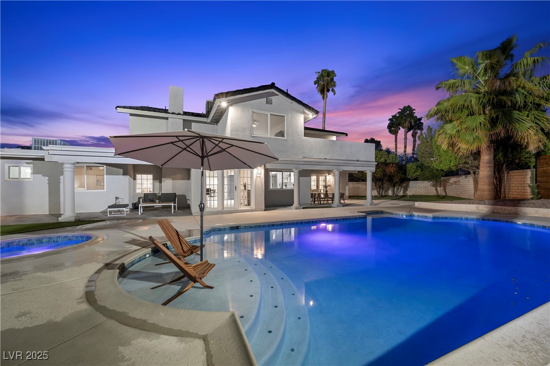 1912 Calanda Court