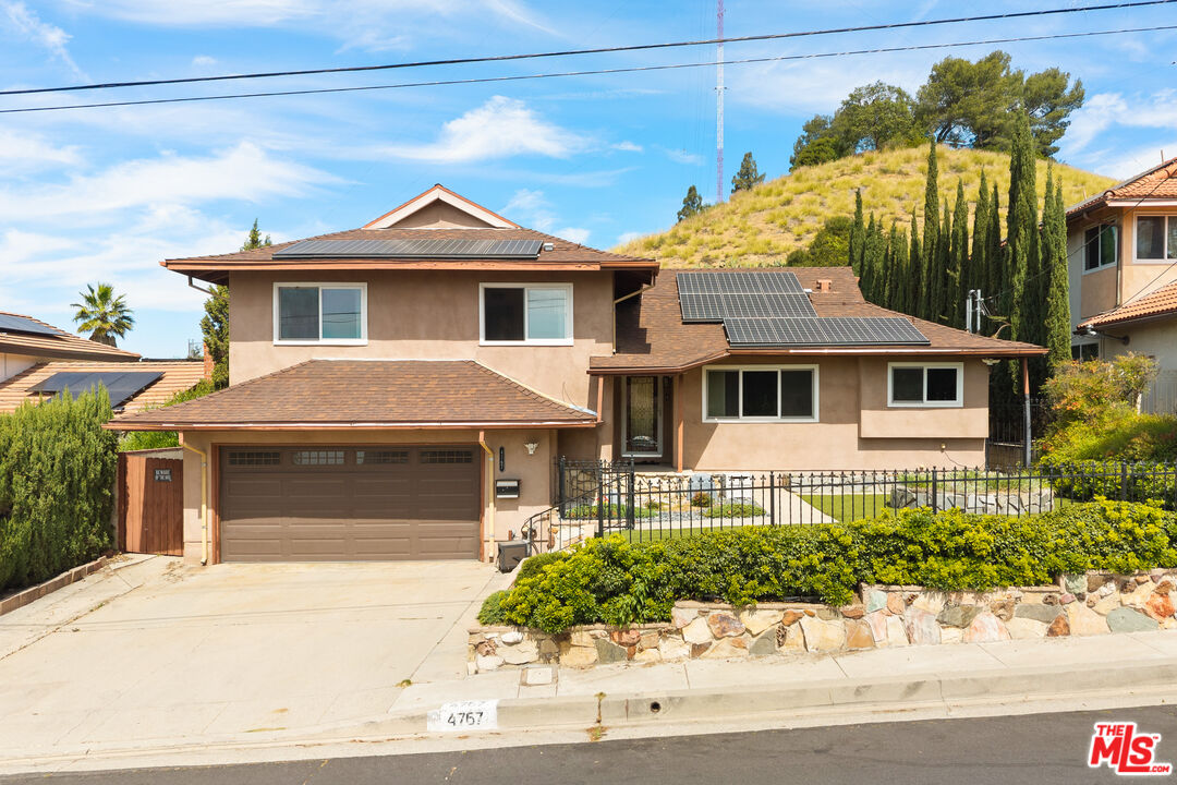 4767 Round Top Dr