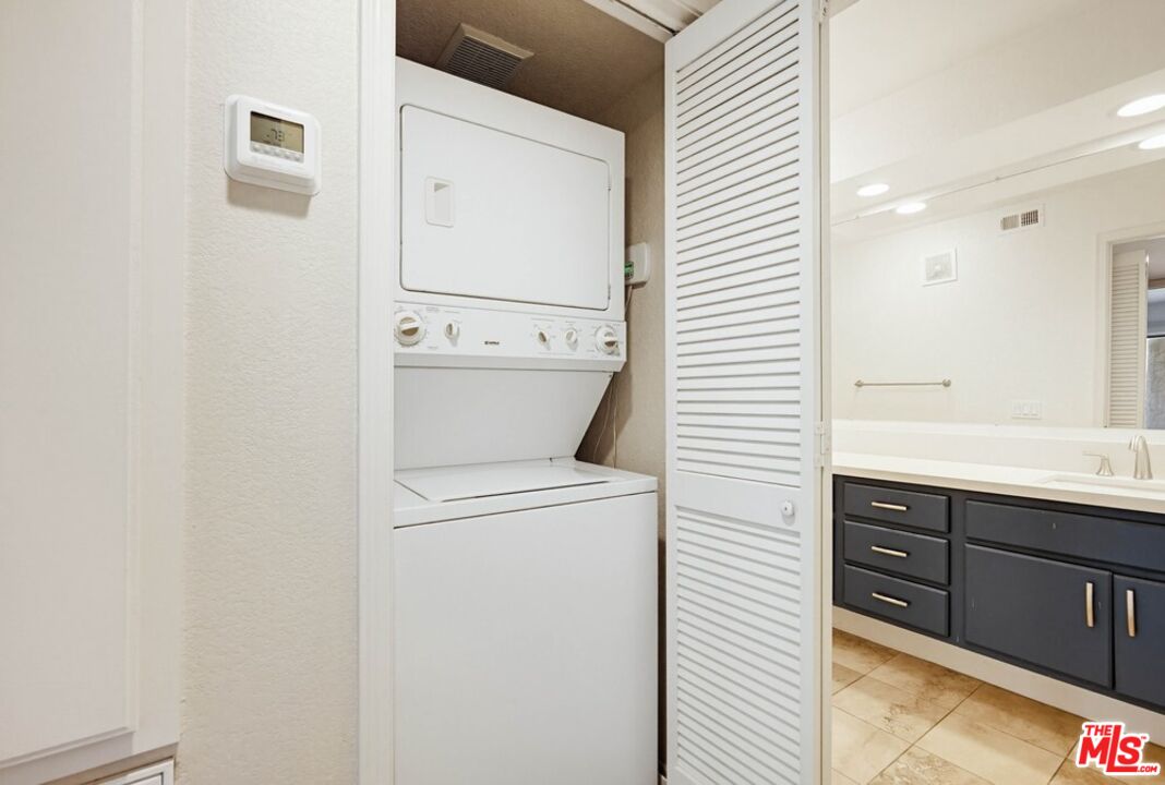 2505 San Gabriel Way Unit: 203
