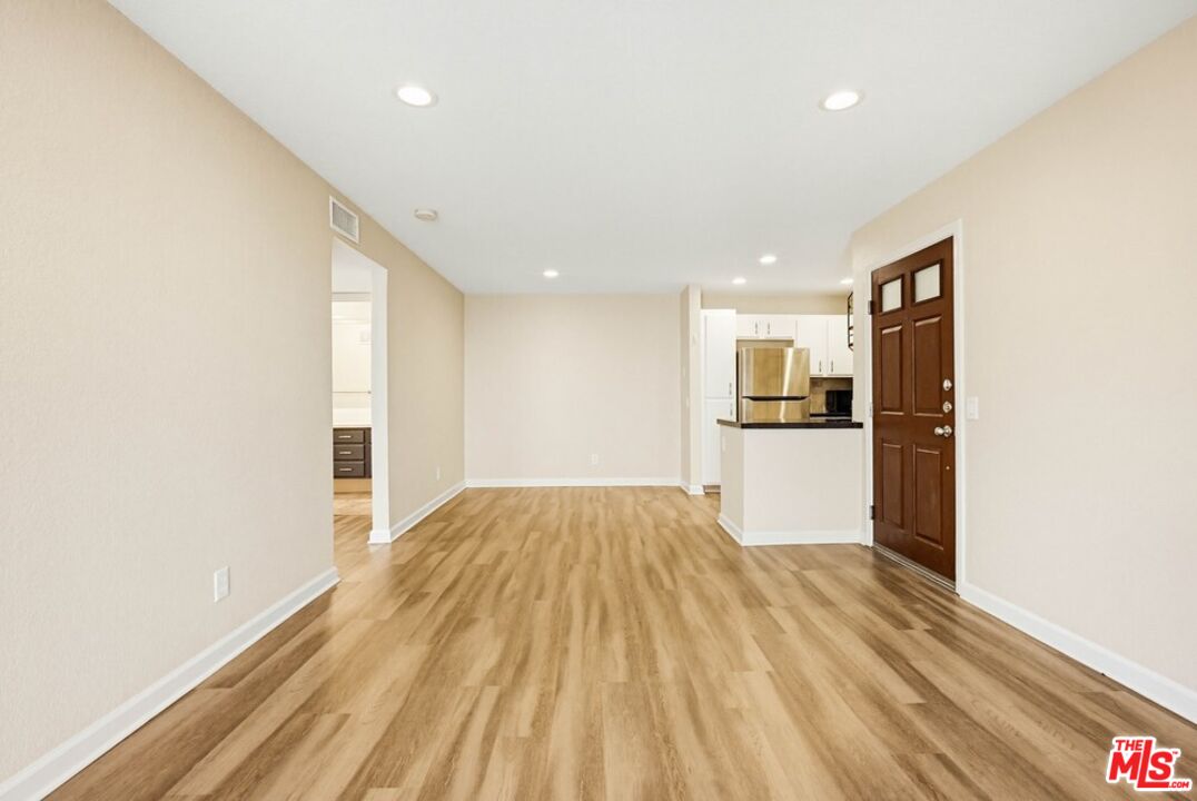 2505 San Gabriel Way Unit: 203