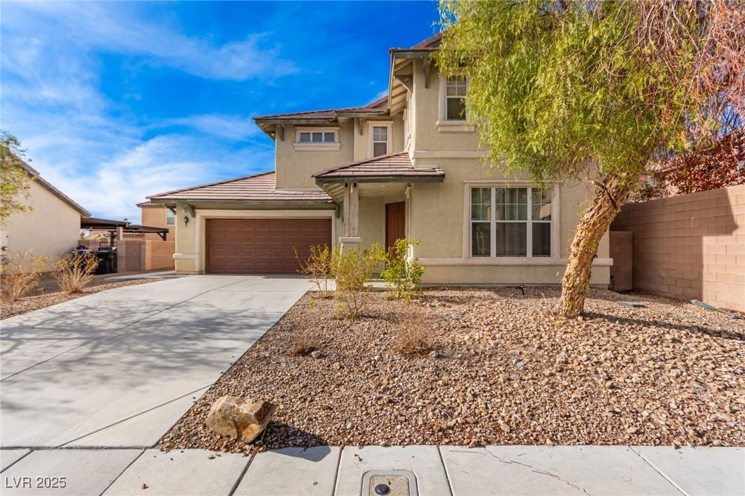 5861 Lakeland Village Drive