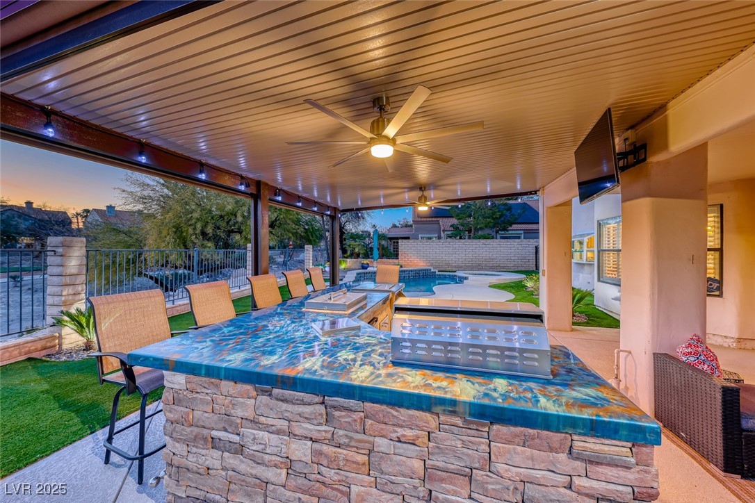 5501 Painted Sunrise Drive