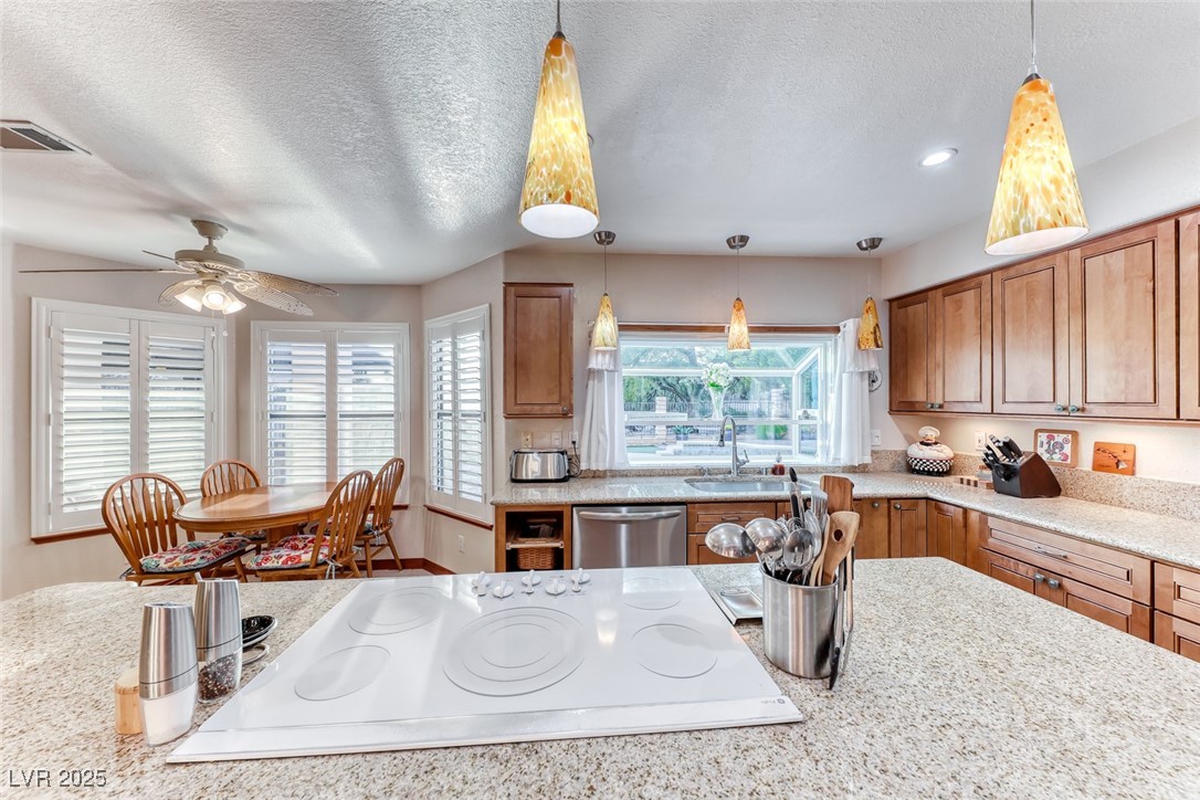 5501 Painted Sunrise Drive