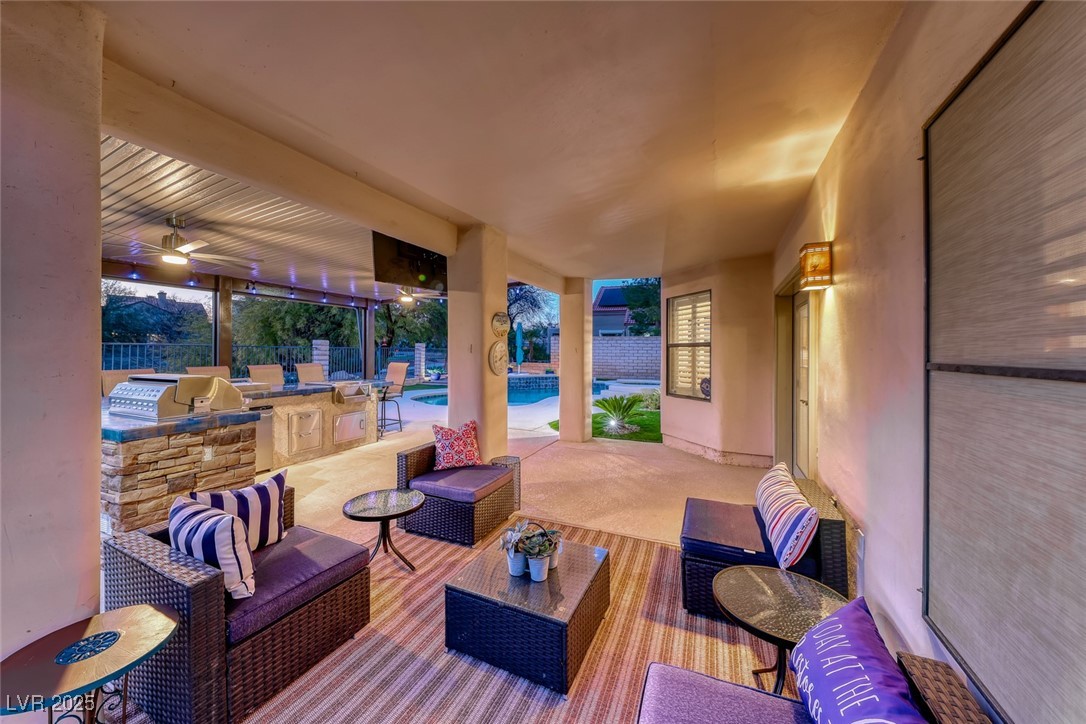 5501 Painted Sunrise Drive