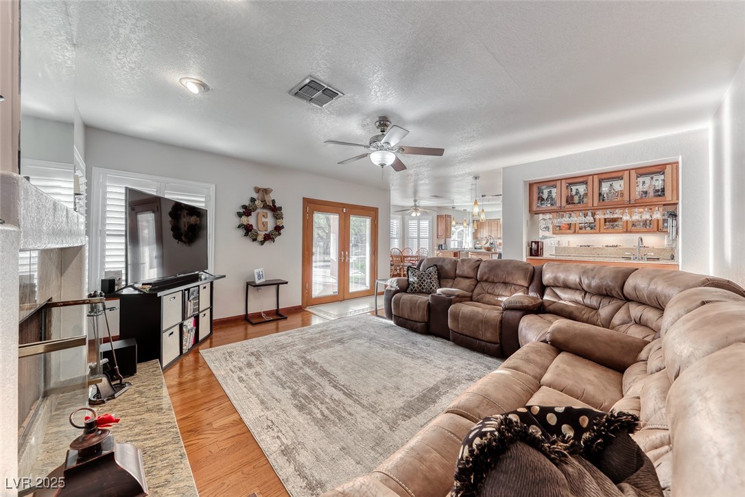 5501 Painted Sunrise Drive