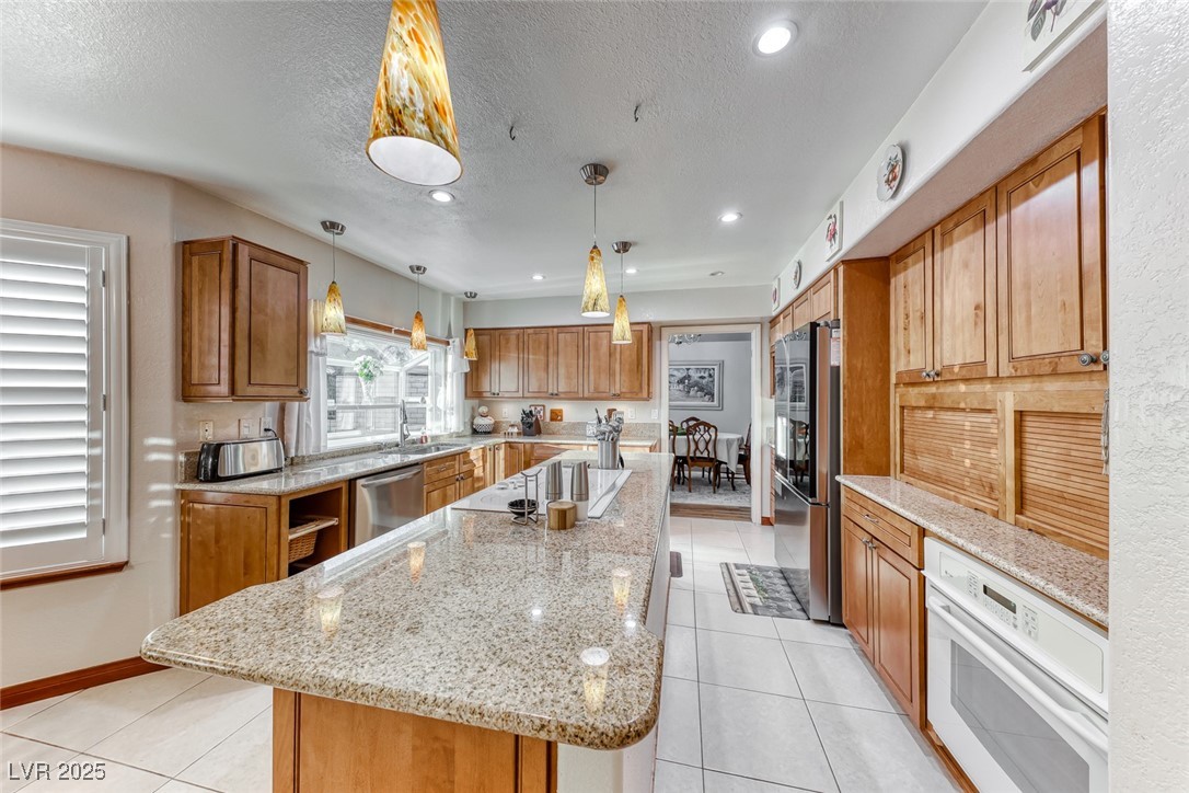 5501 Painted Sunrise Drive