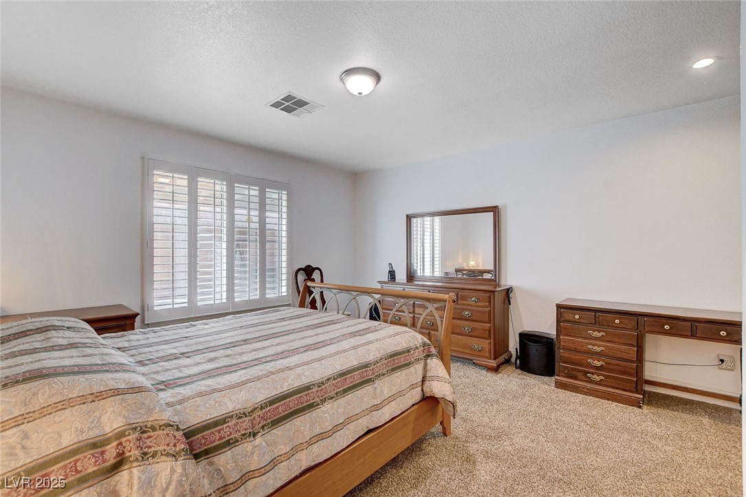 1069 Harpy Eagle Avenue
