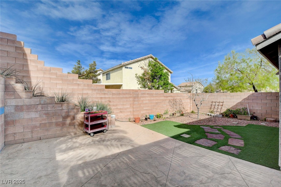 1069 Harpy Eagle Avenue