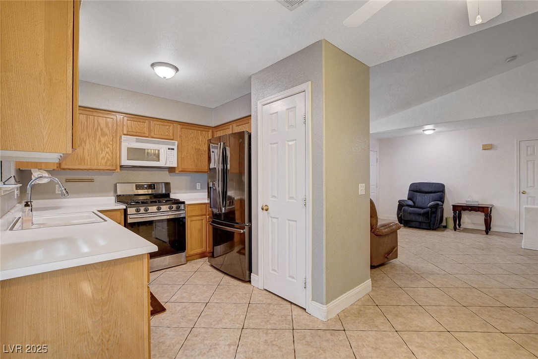 1069 Harpy Eagle Avenue