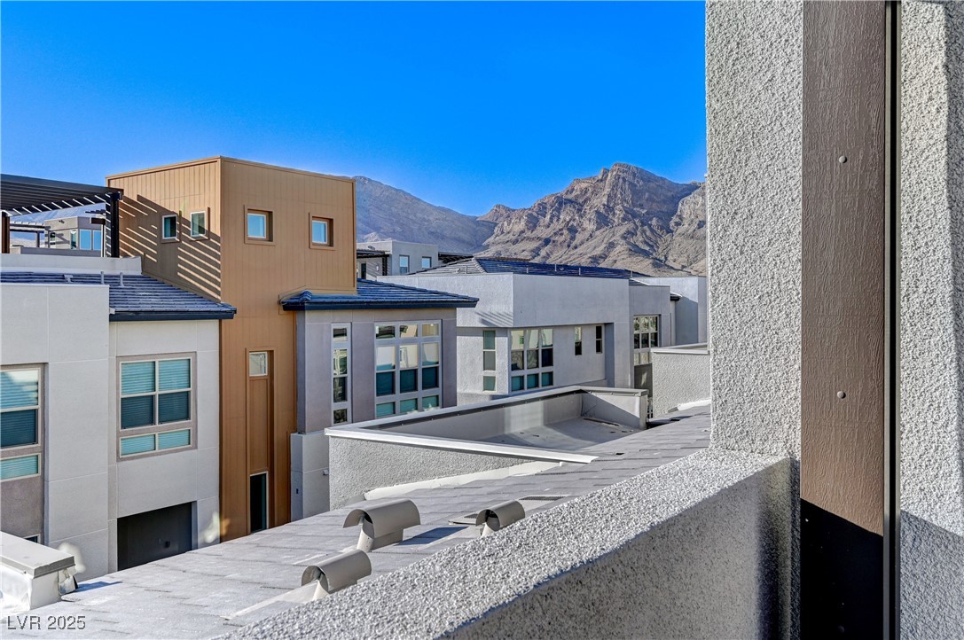 651 Sentinel Spire Street