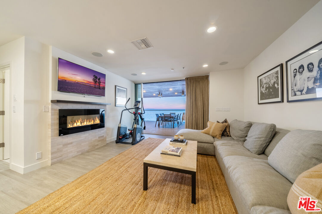 26508 Latigo Shore Dr