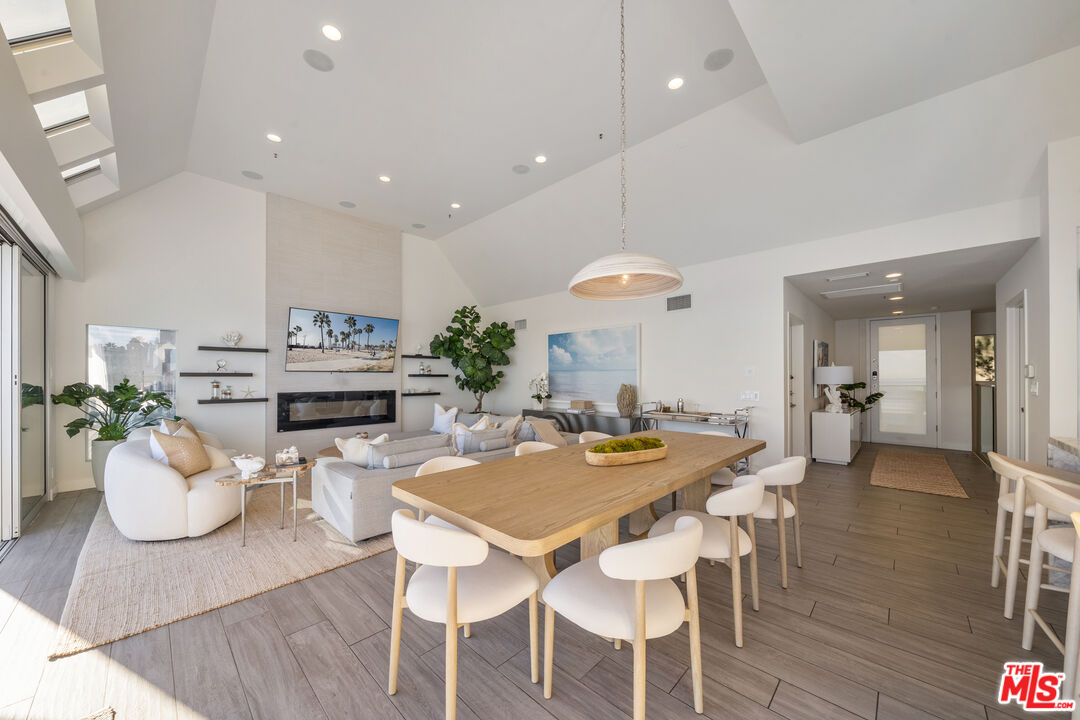 26508 Latigo Shore Dr
