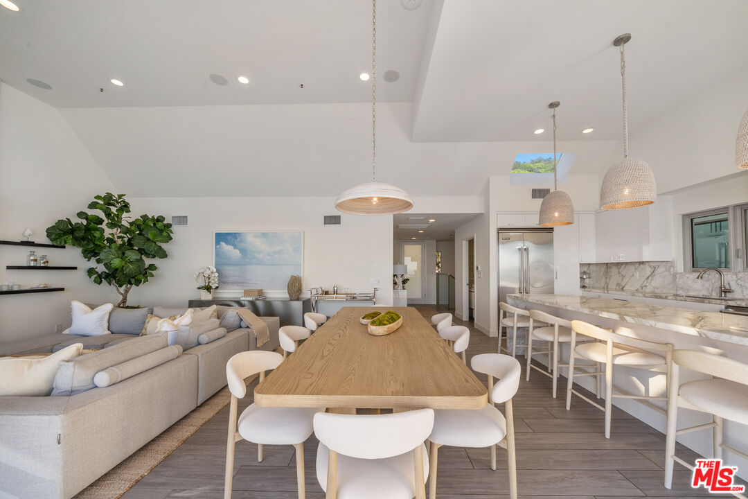 26508 Latigo Shore Dr