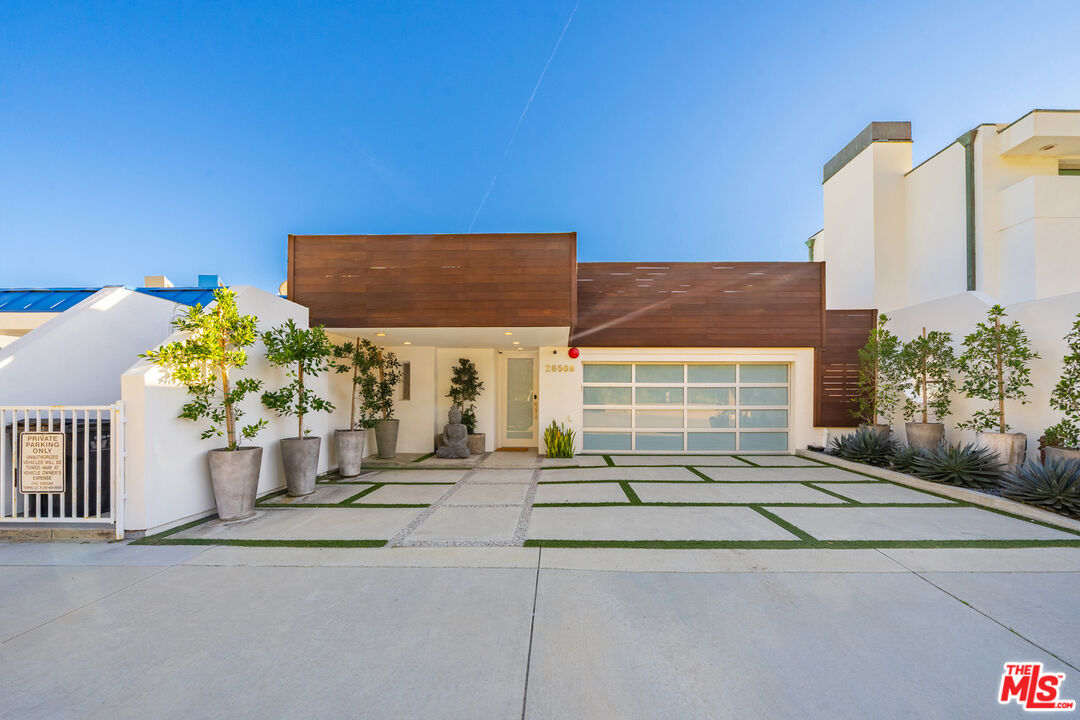 26508 Latigo Shore Dr