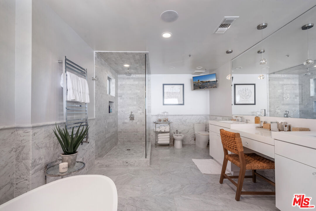 26508 Latigo Shore Dr