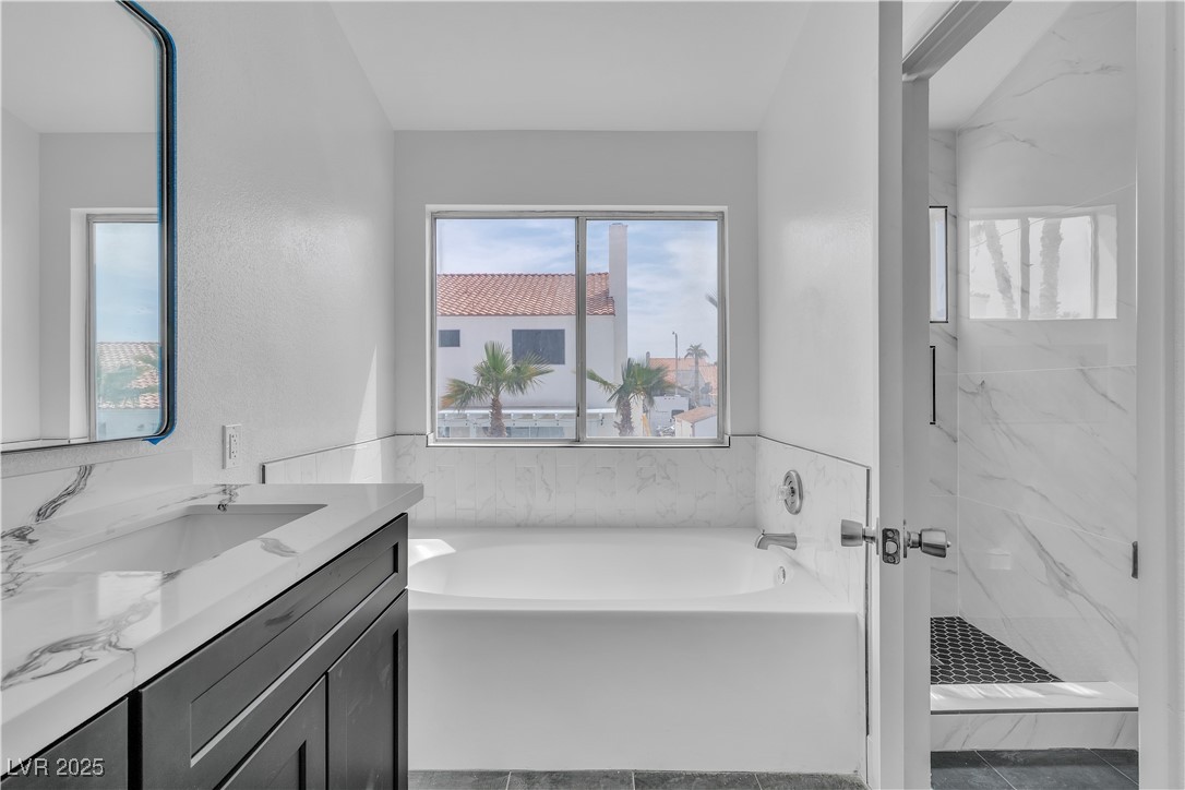 2735 Briarcliff Avenue