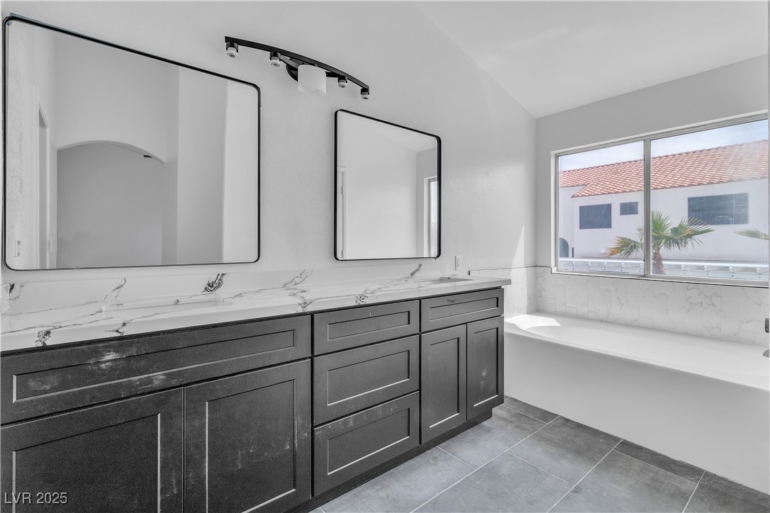 2735 Briarcliff Avenue