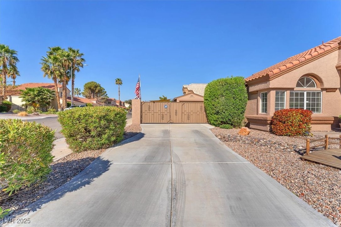 8239 Wildfire Street