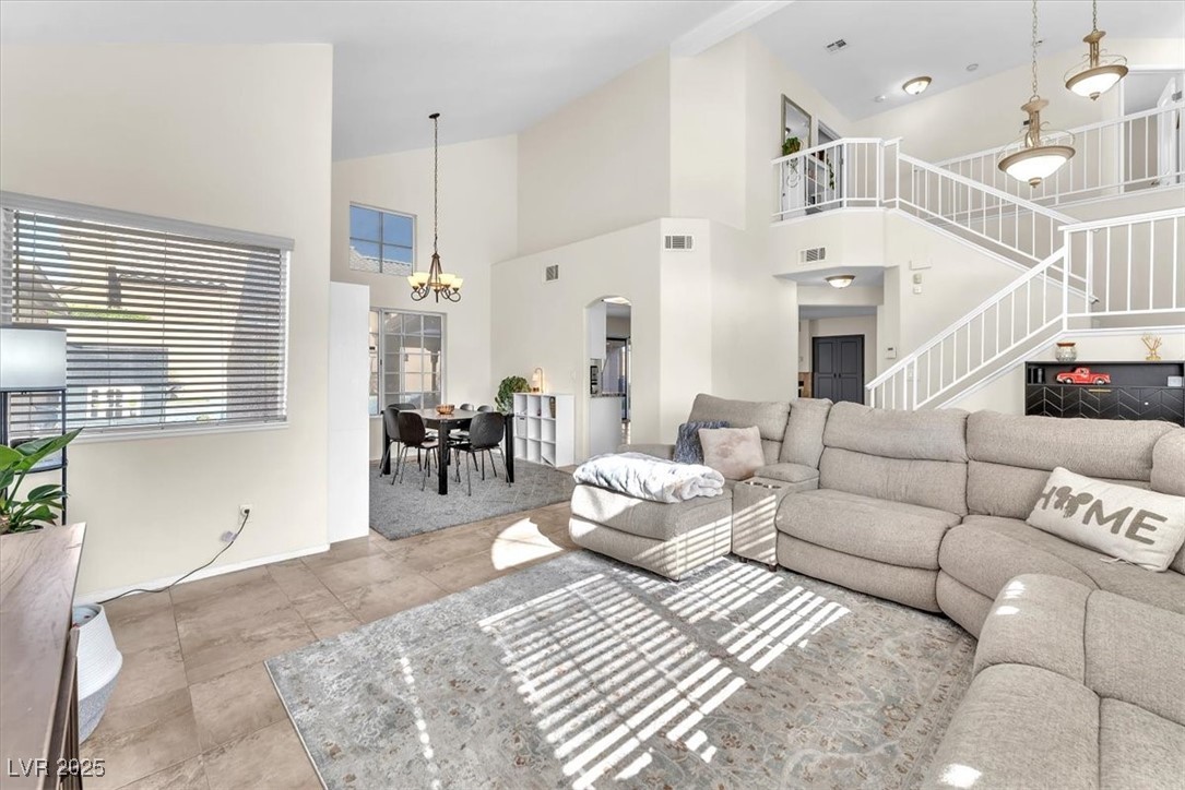8239 Wildfire Street