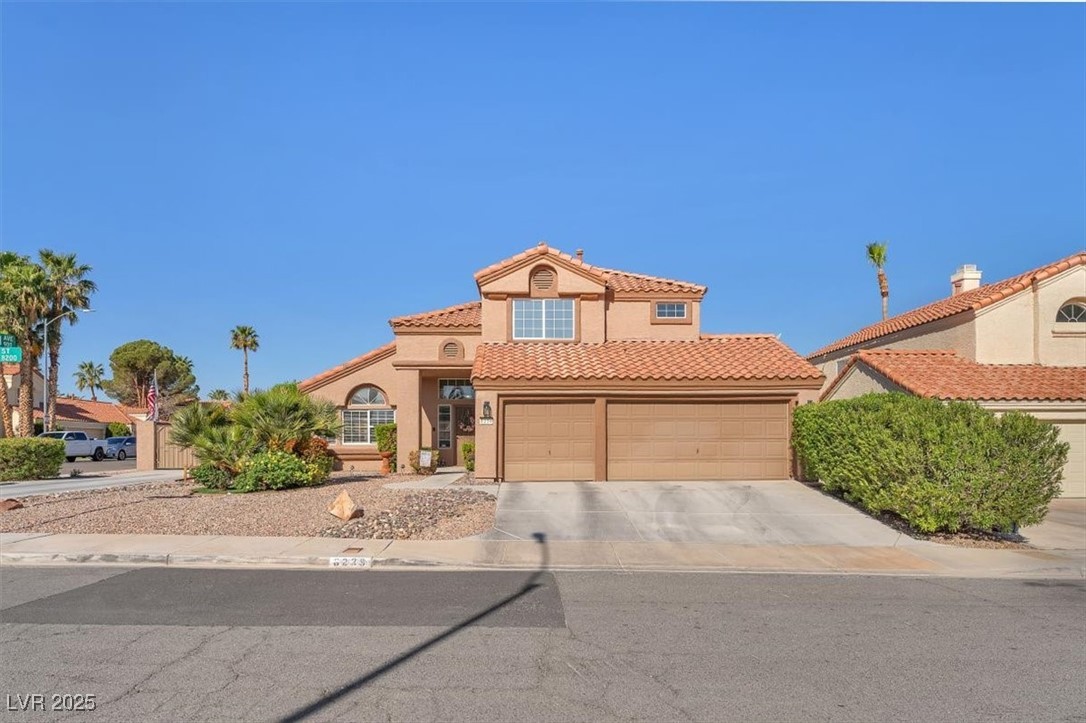 8239 Wildfire Street