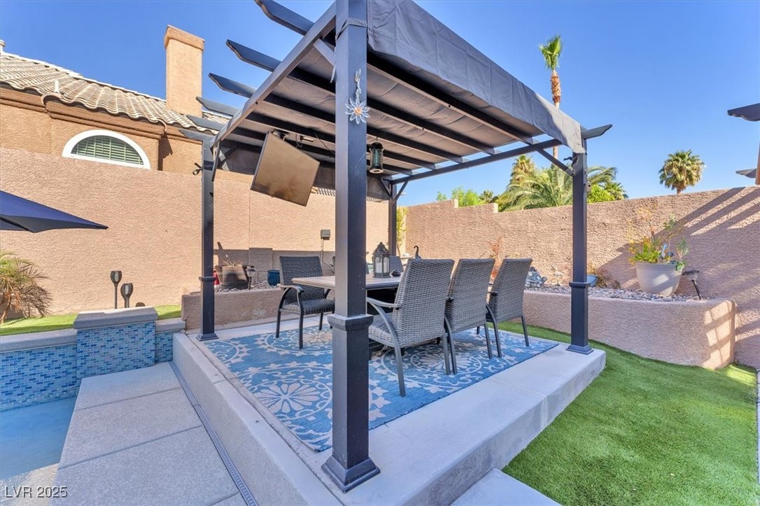 8239 Wildfire Street