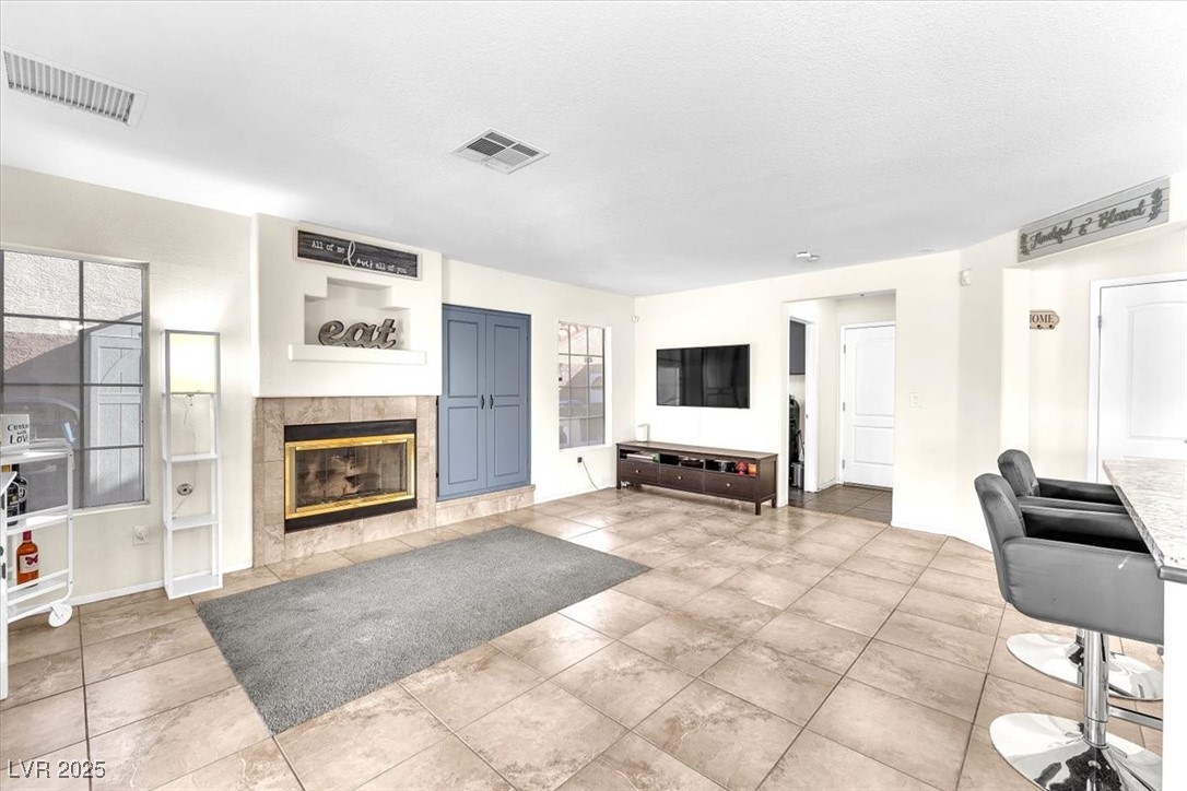 8239 Wildfire Street