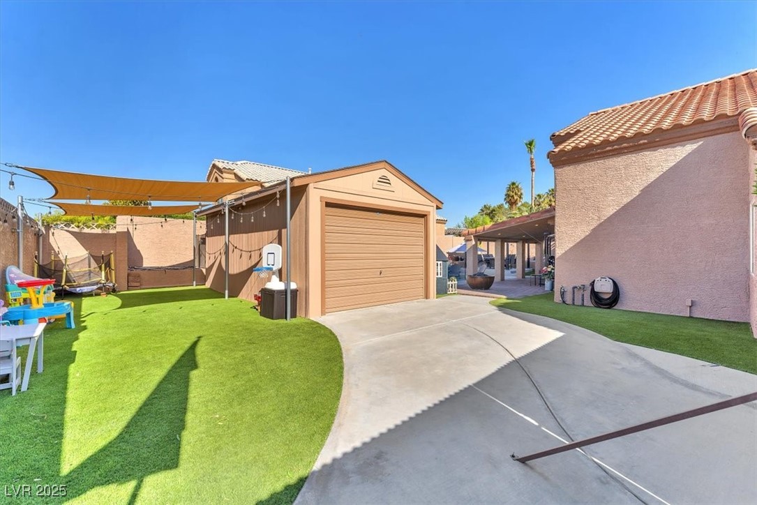 8239 Wildfire Street