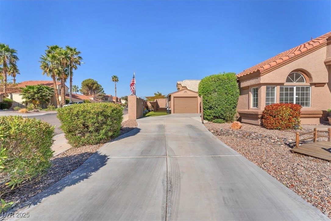 8239 Wildfire Street