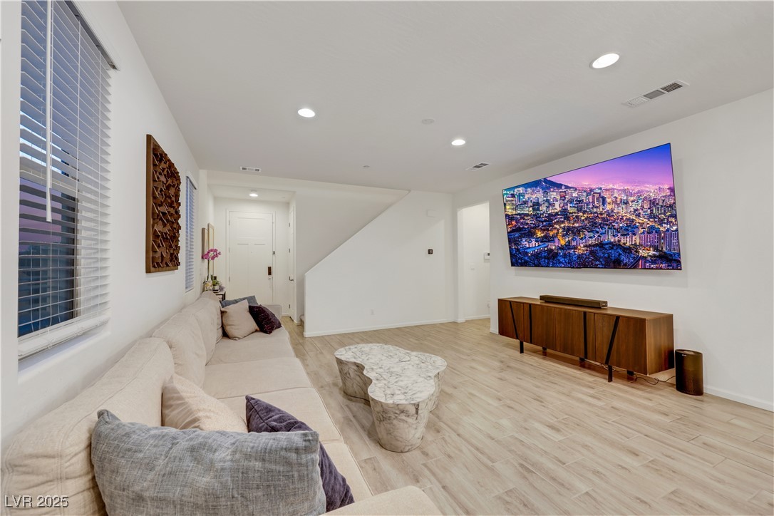 644 Ripieno Street
