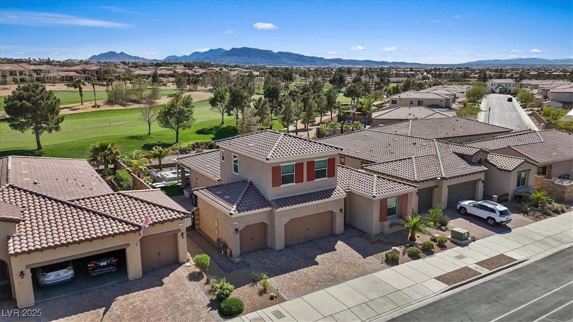 1225 Olivia Parkway