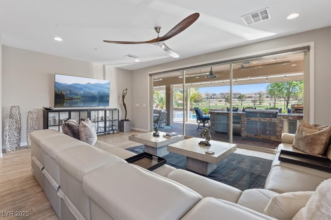 1225 Olivia Parkway