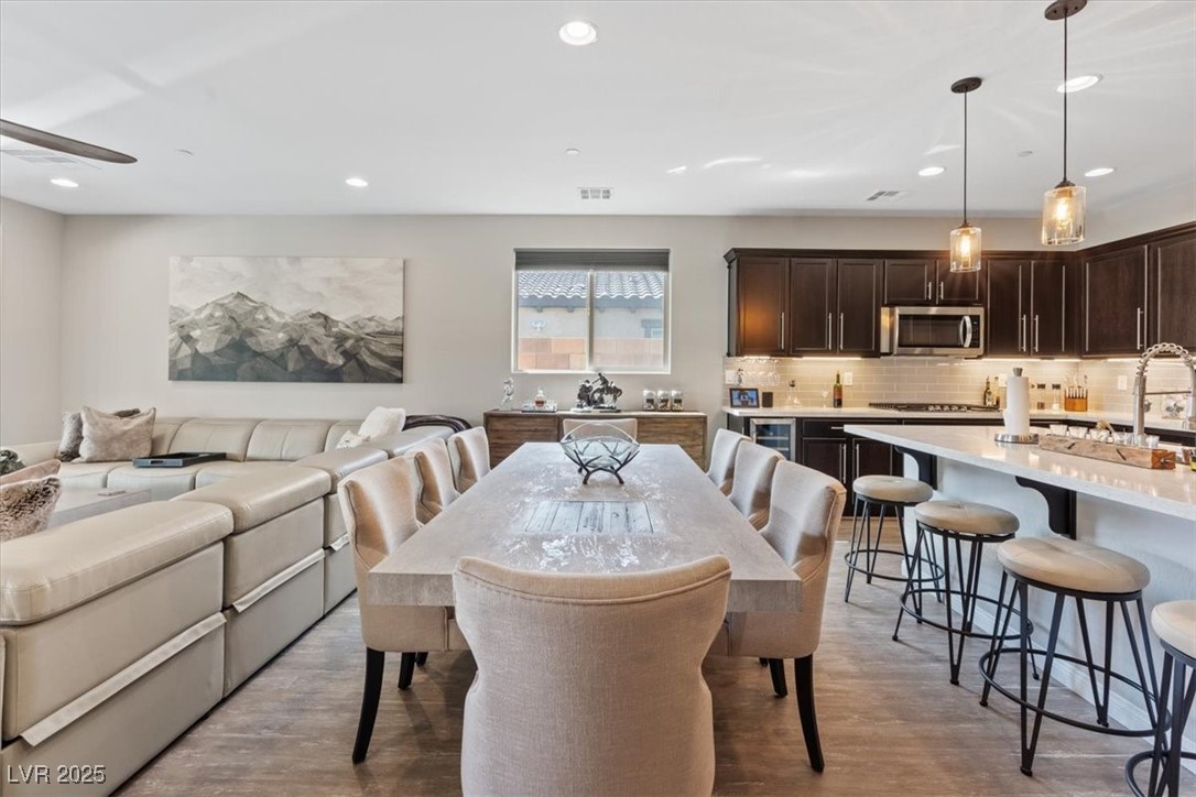 1225 Olivia Parkway
