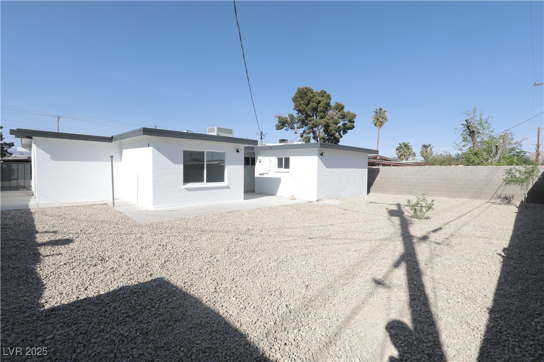 3115 Wright Avenue