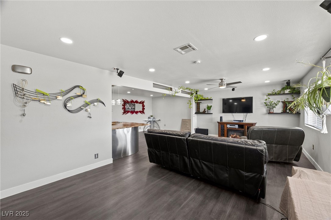 2447 Tournament Street