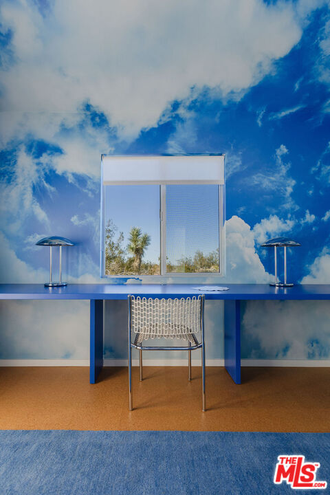 3925 Valley Vista Ave